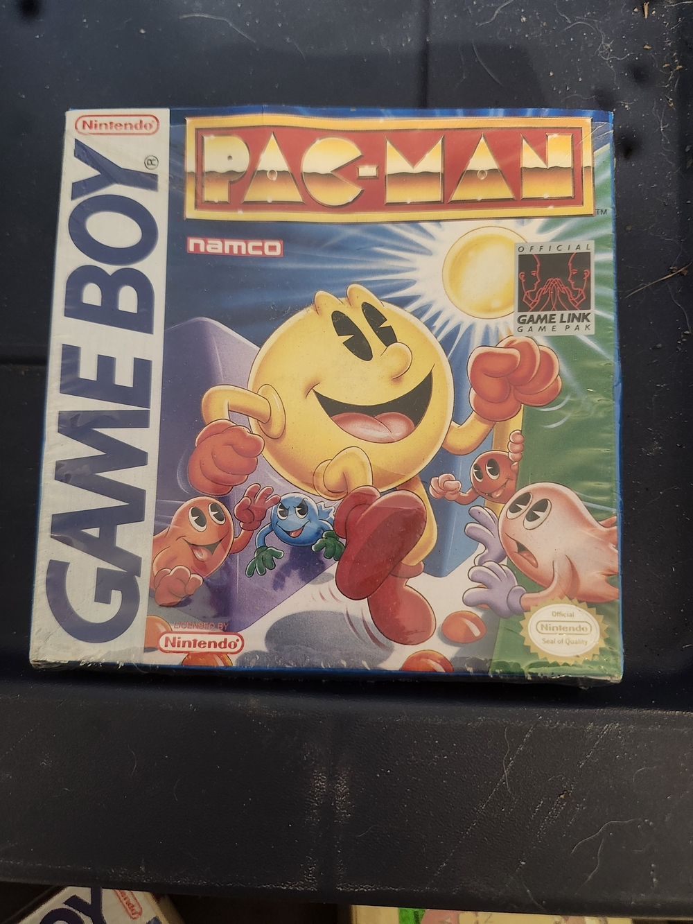 Nintendo Pac-Man Game Boy Cover Art - Yellow & Red